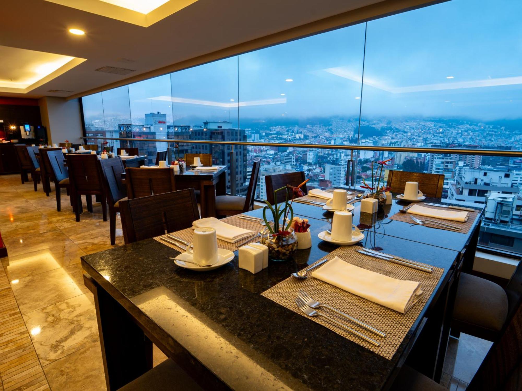 Swissotel Quito Bagian luar foto