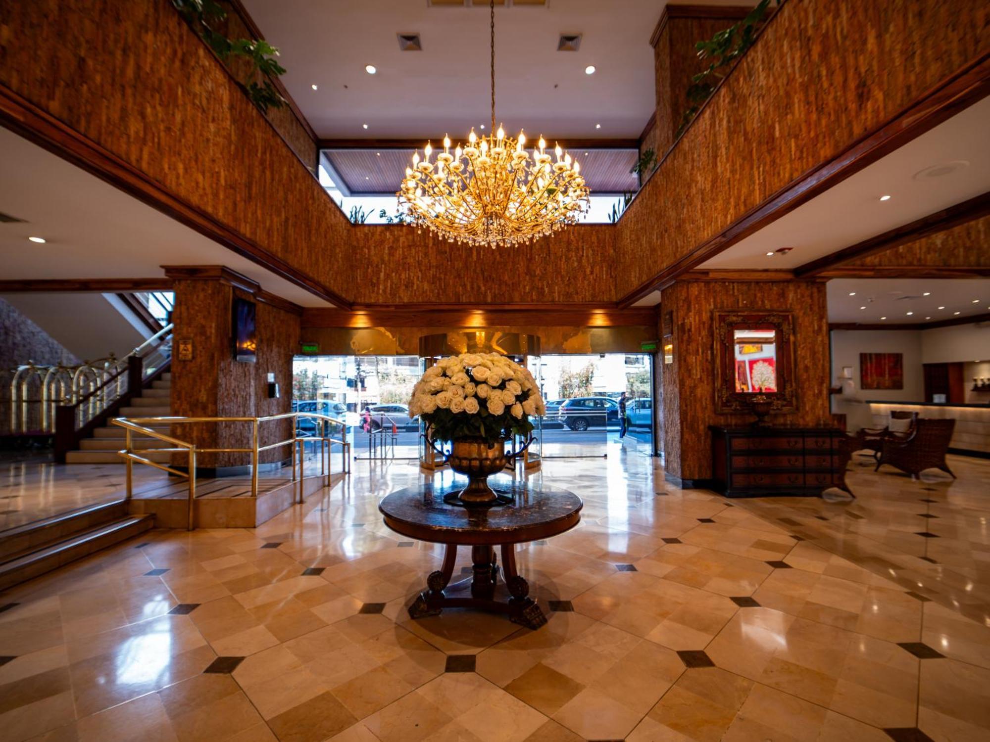 Swissotel Quito Bagian luar foto