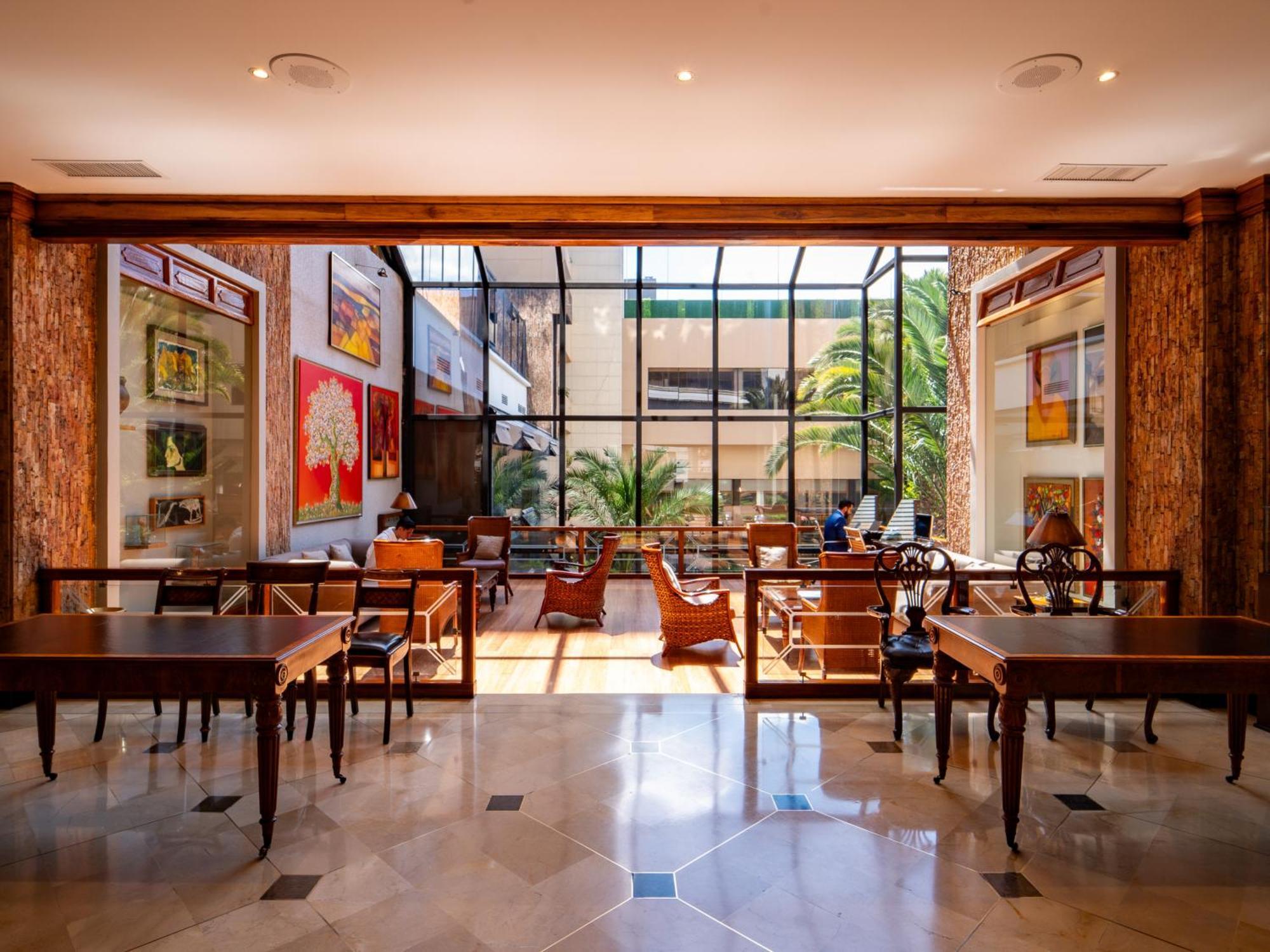 Swissotel Quito Bagian luar foto
